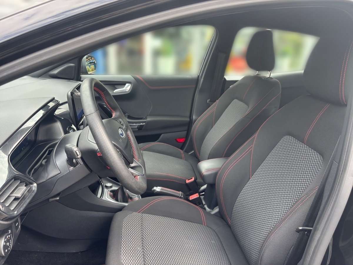 Fahrzeugbild eines Ford Puma