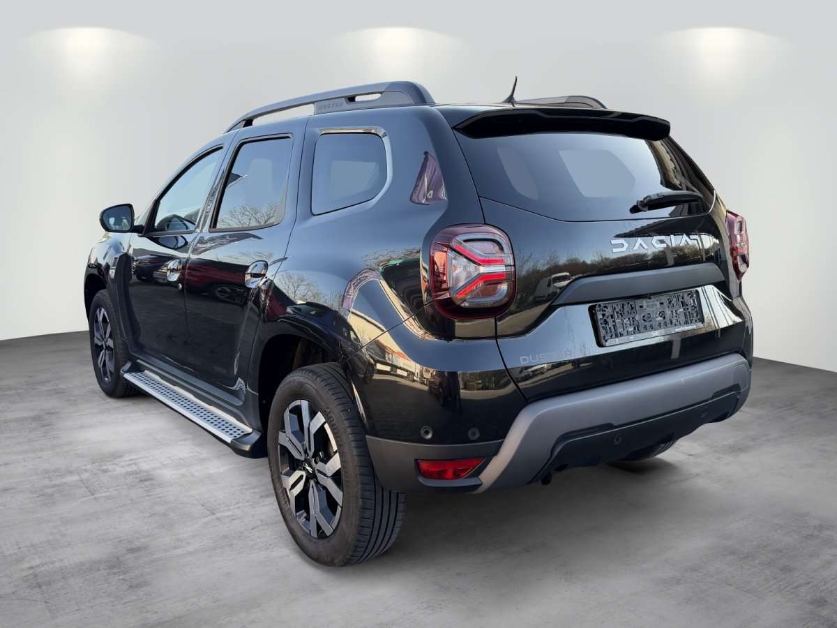 Fahrzeugbild eines Dacia Duster
