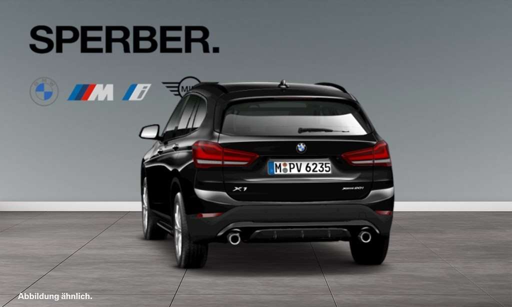 Fahrzeugbild eines BMW X1