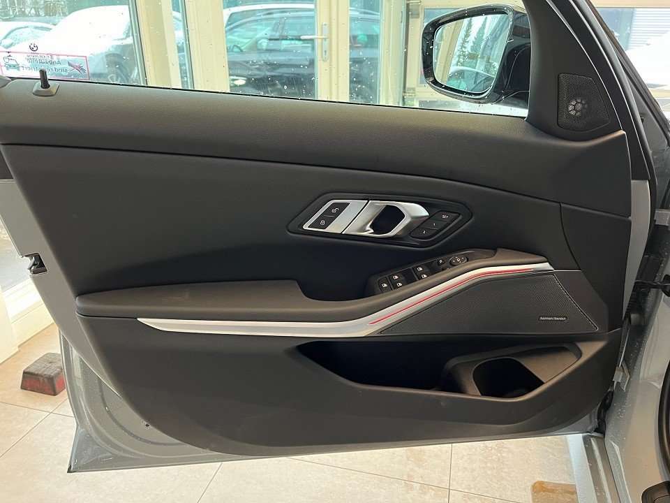 Fahrzeugbild eines BMW 3er-Reihe