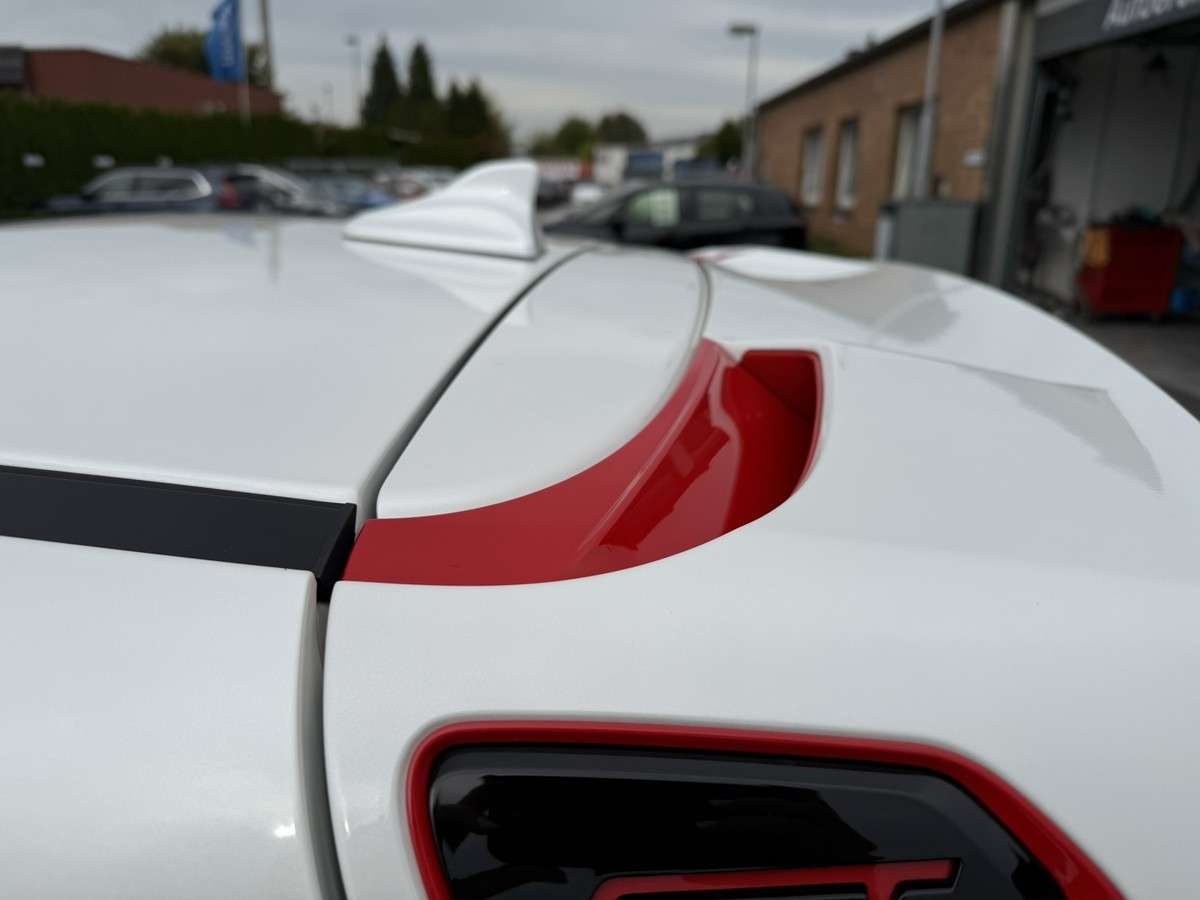 Fahrzeugbild eines GWM Ora 03
