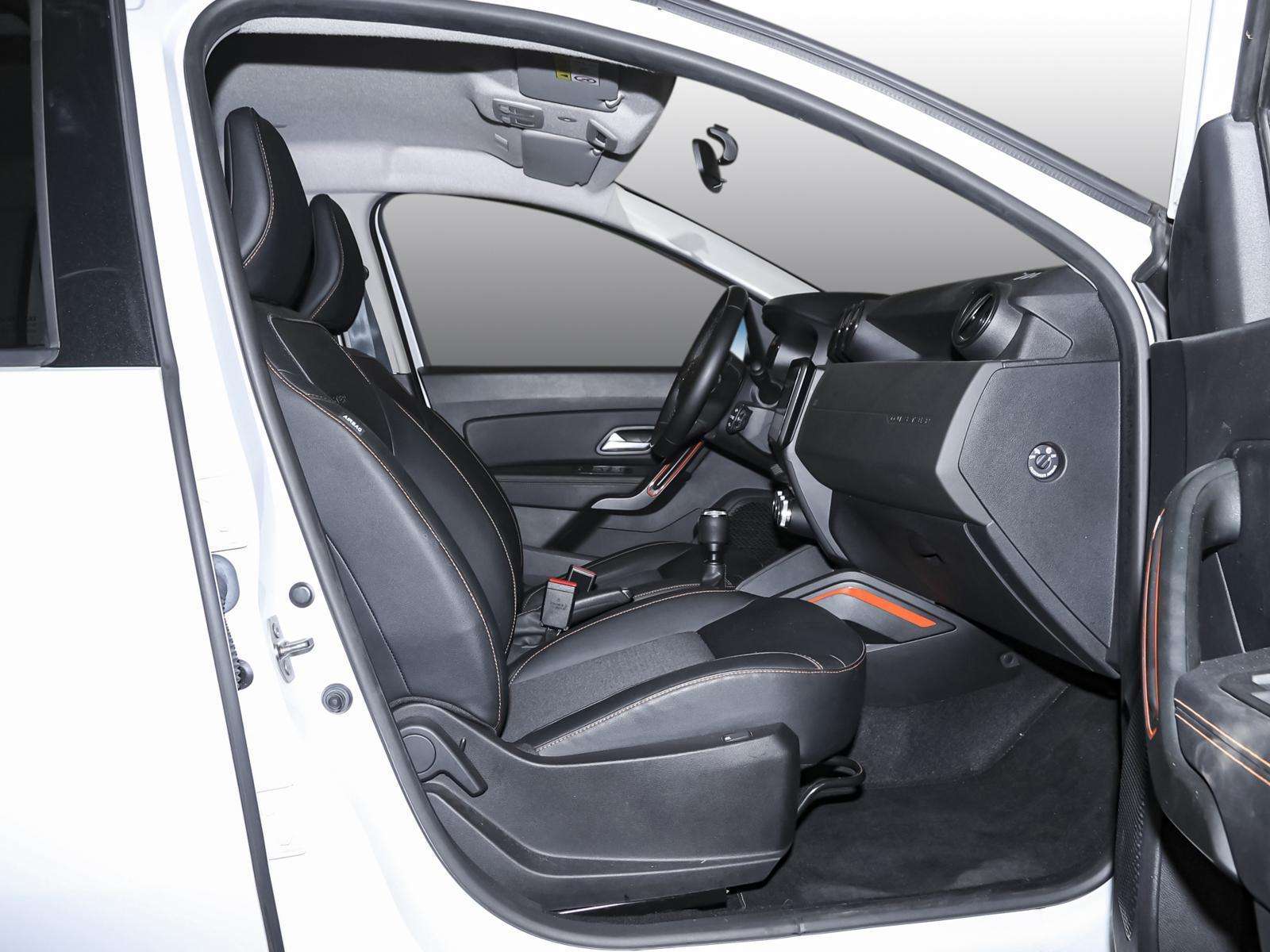 Fahrzeugbild eines Dacia Duster