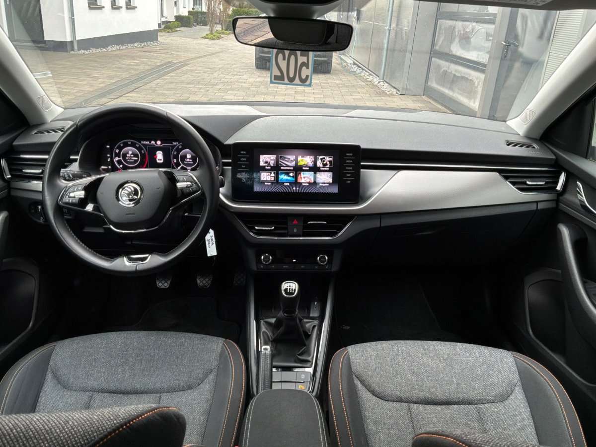 Fahrzeugbild eines Skoda Scala