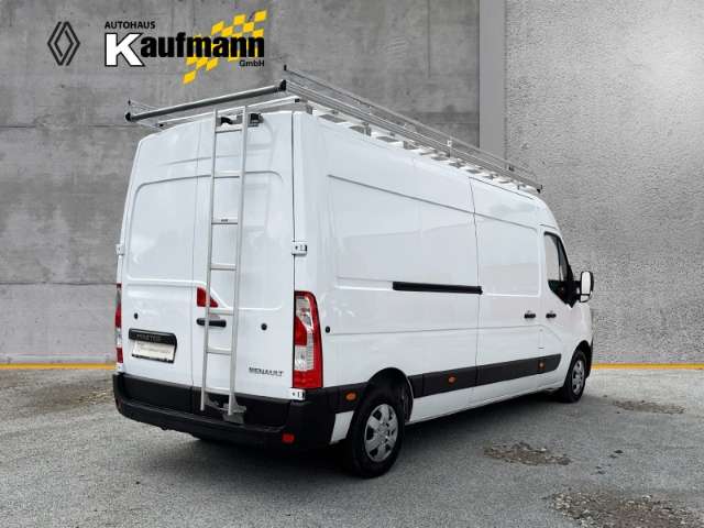Fahrzeugbild eines Renault Master