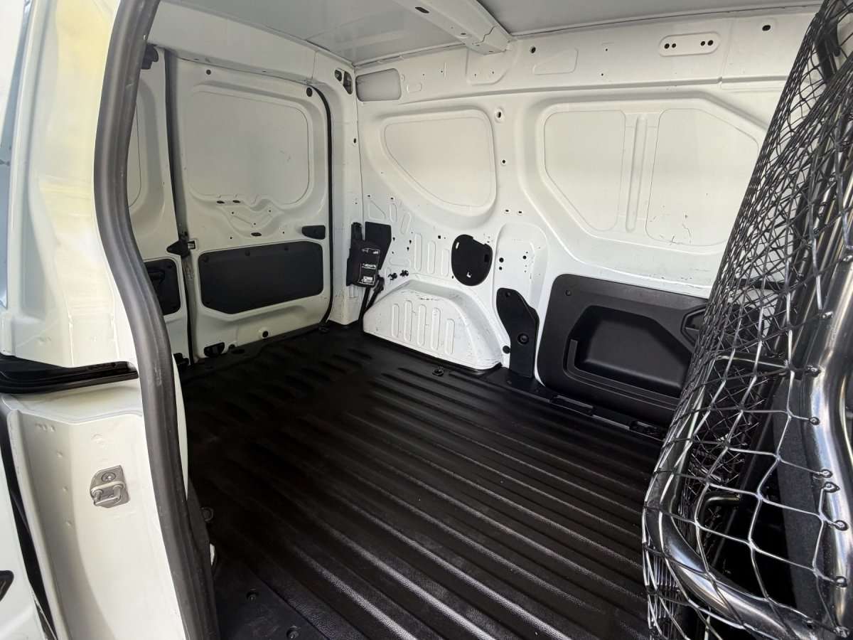 Fahrzeugbild eines Renault Express