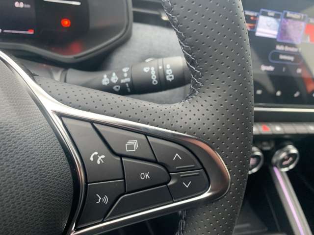 Fahrzeugbild eines Renault Clio