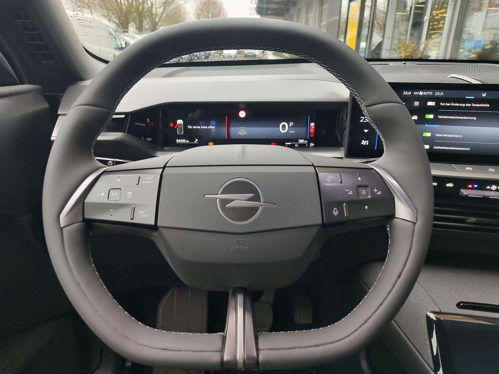 Fahrzeugbild eines Opel Grandland X