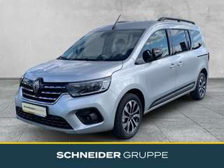Schräge Frontansicht auf einen Renault Kangoo , freigestellt