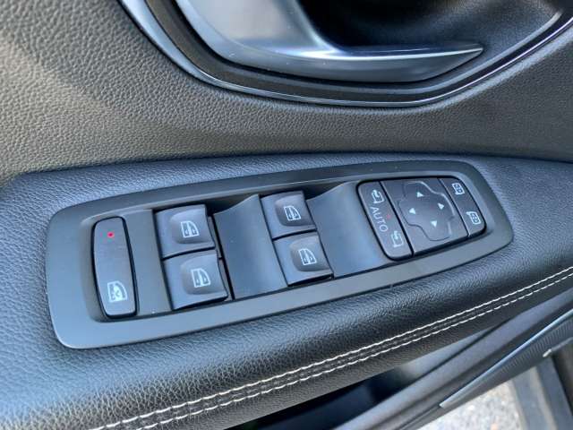 Fahrzeugbild eines Renault Grand Scénic