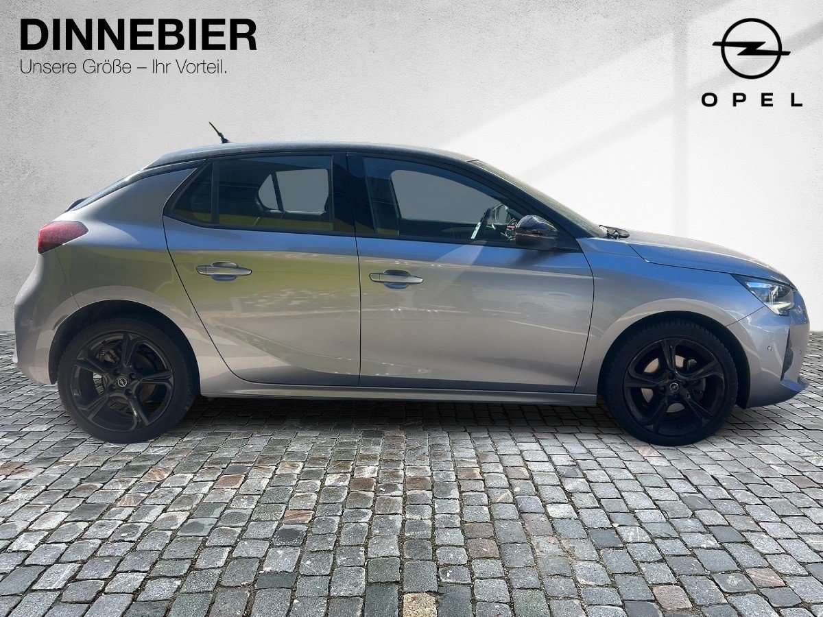Fahrzeugbild eines Opel Corsa