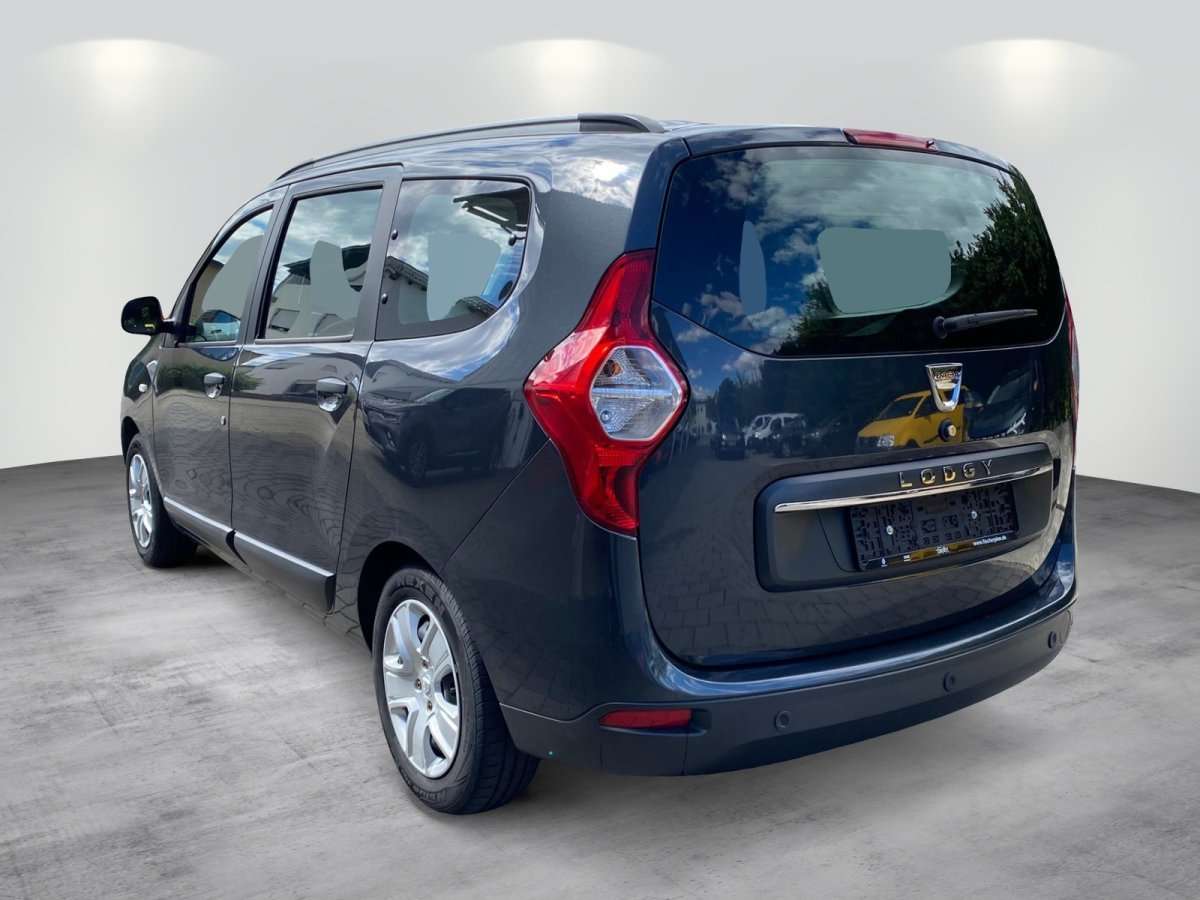 Fahrzeugbild eines Dacia Lodgy