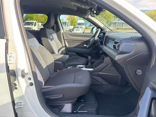 Fahrzeugbild eines Dacia Duster