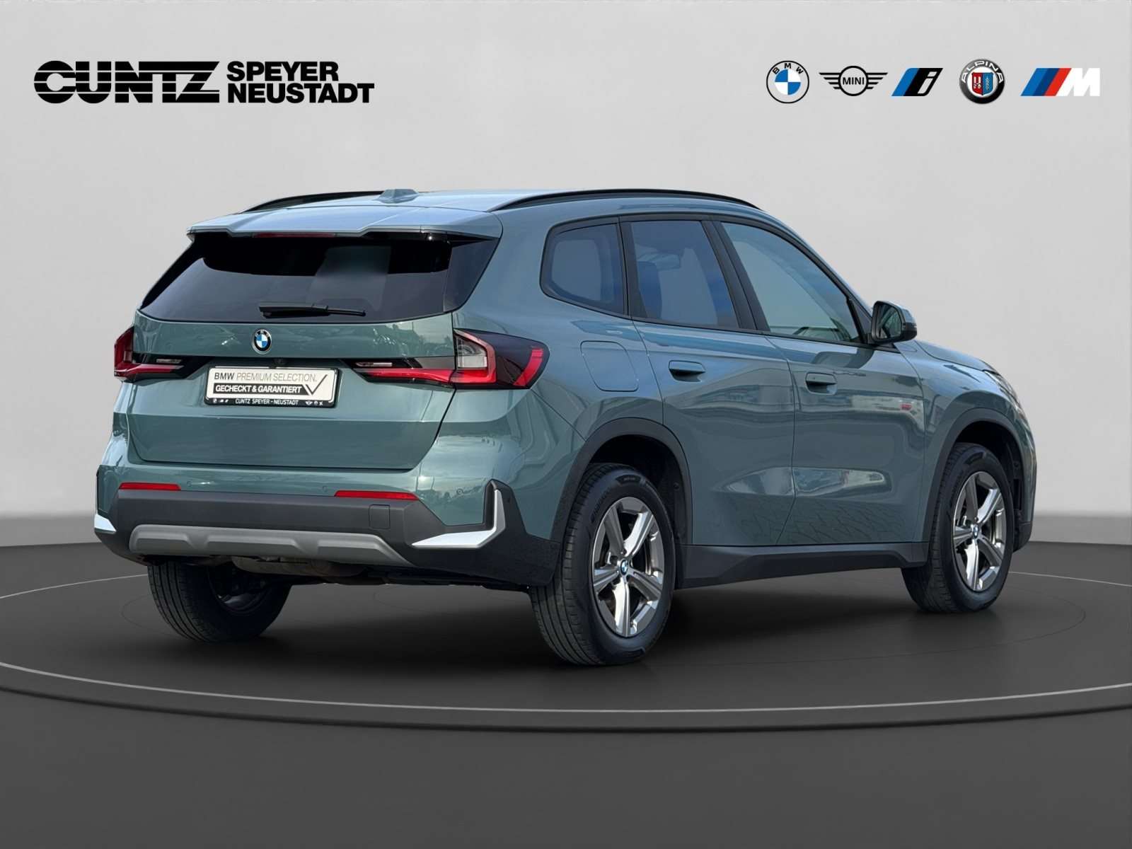 Fahrzeugbild eines BMW X1