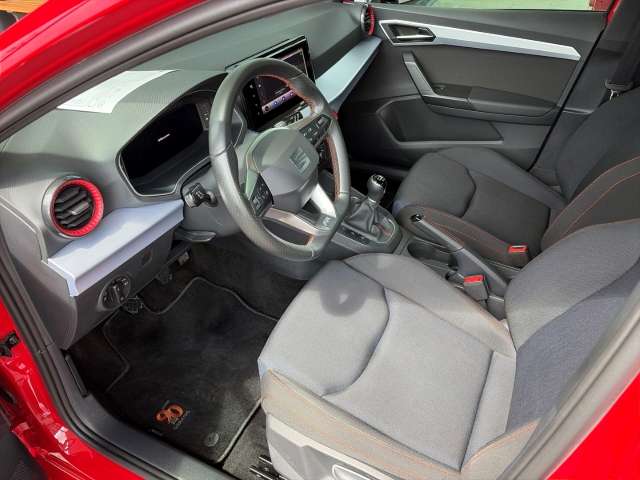 Fahrzeugbild eines SEAT Ibiza