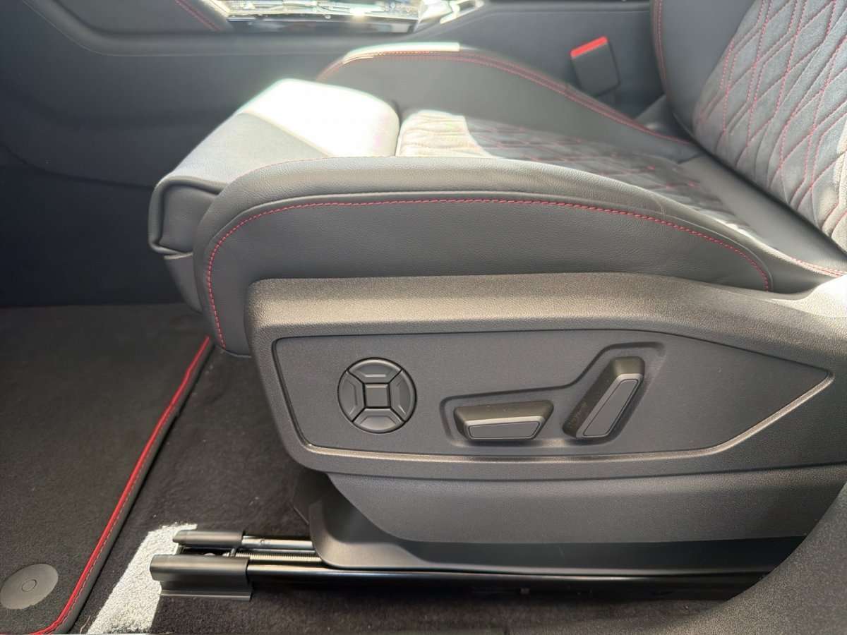 Fahrzeugbild eines Audi SQ5