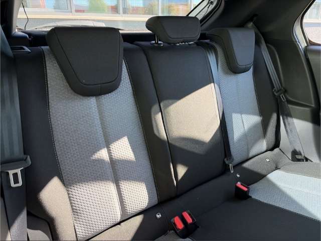 Fahrzeugbild eines Opel Corsa