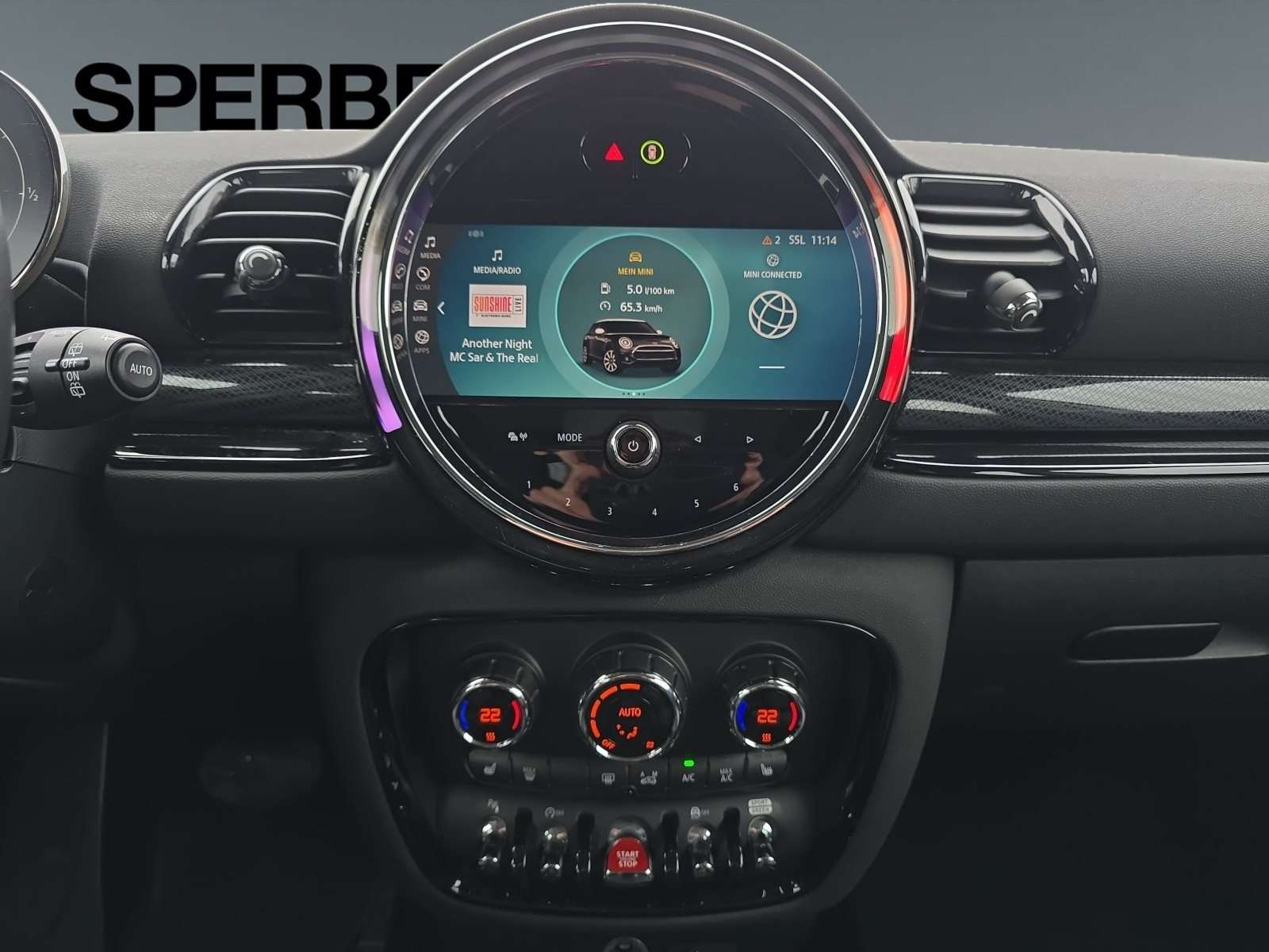 Fahrzeugbild eines MINI COOPER