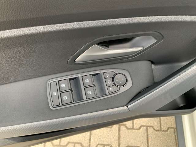 Fahrzeugbild eines Dacia Duster