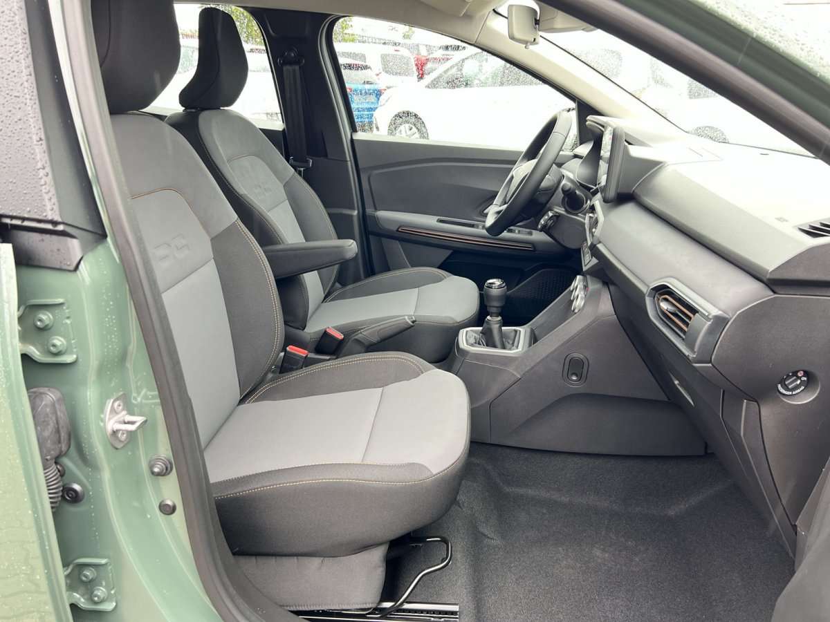 Fahrzeugbild eines Dacia Sandero