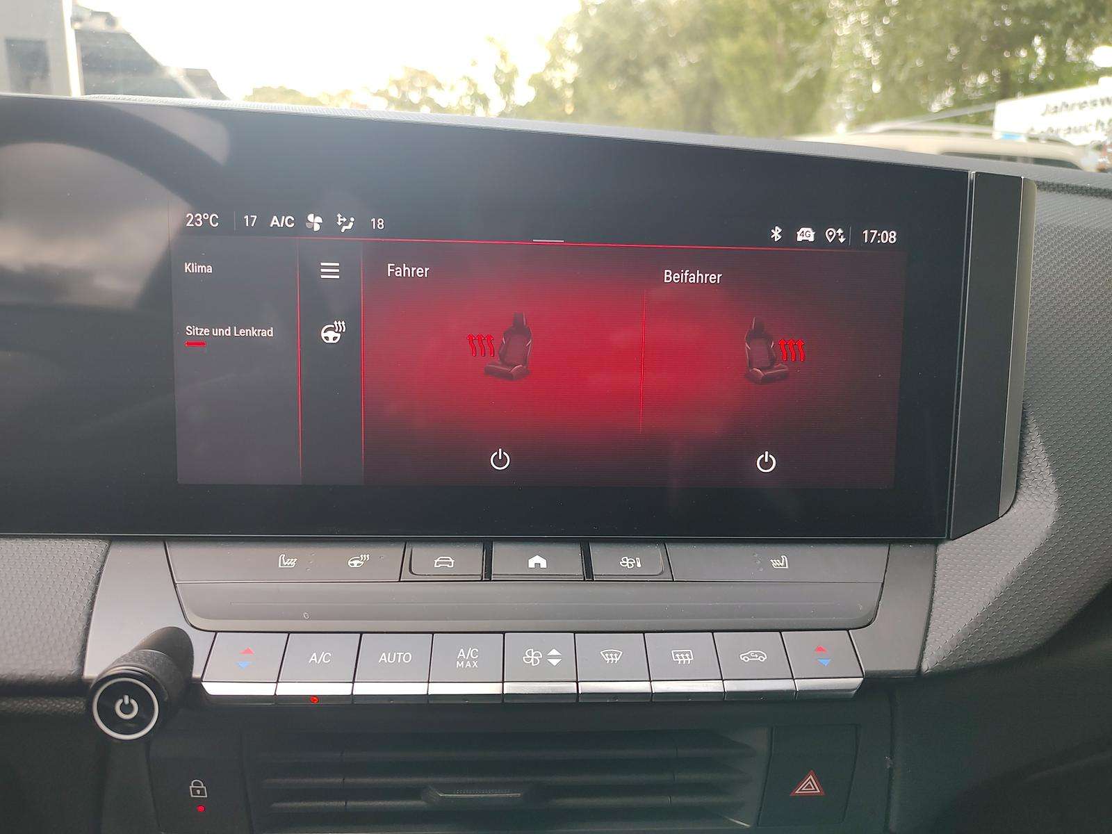 Fahrzeugbild eines Opel Astra