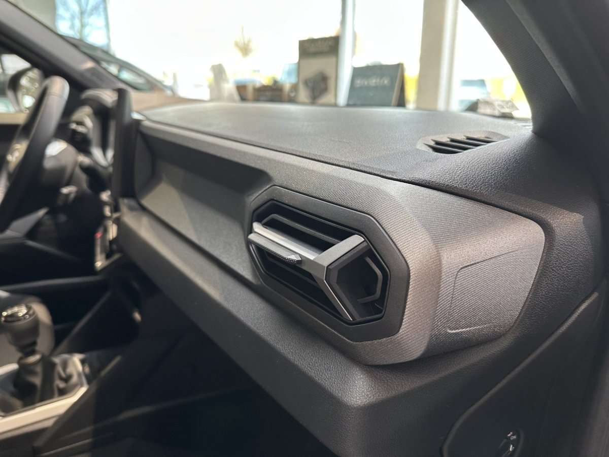 Fahrzeugbild eines Dacia Bigster