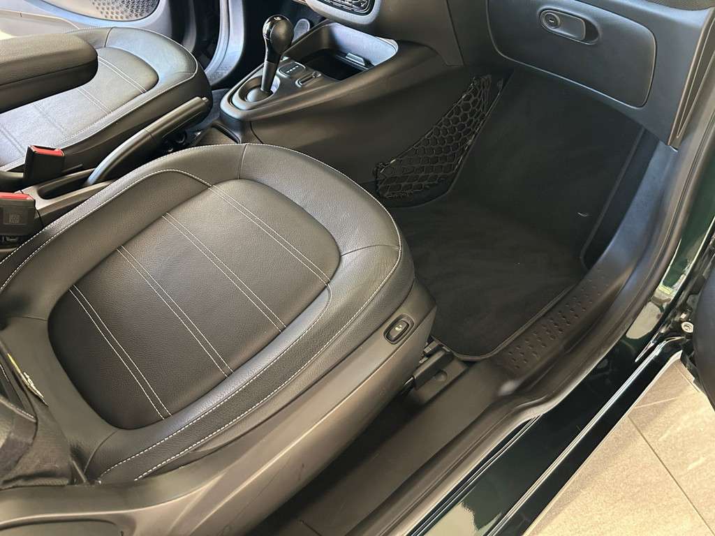 Fahrzeugbild eines smart fortwo
