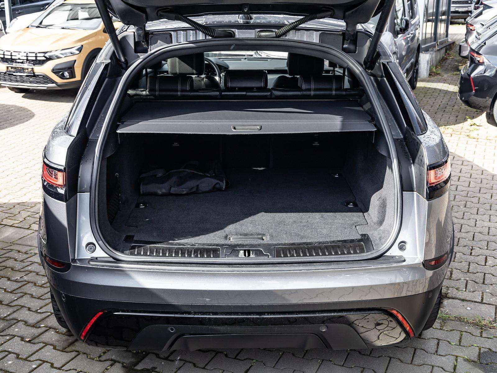 Fahrzeugbild eines Land Rover Range Rover Velar
