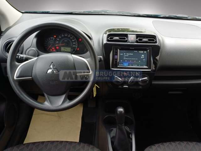 Fahrzeugbild eines Mitsubishi Space Star
