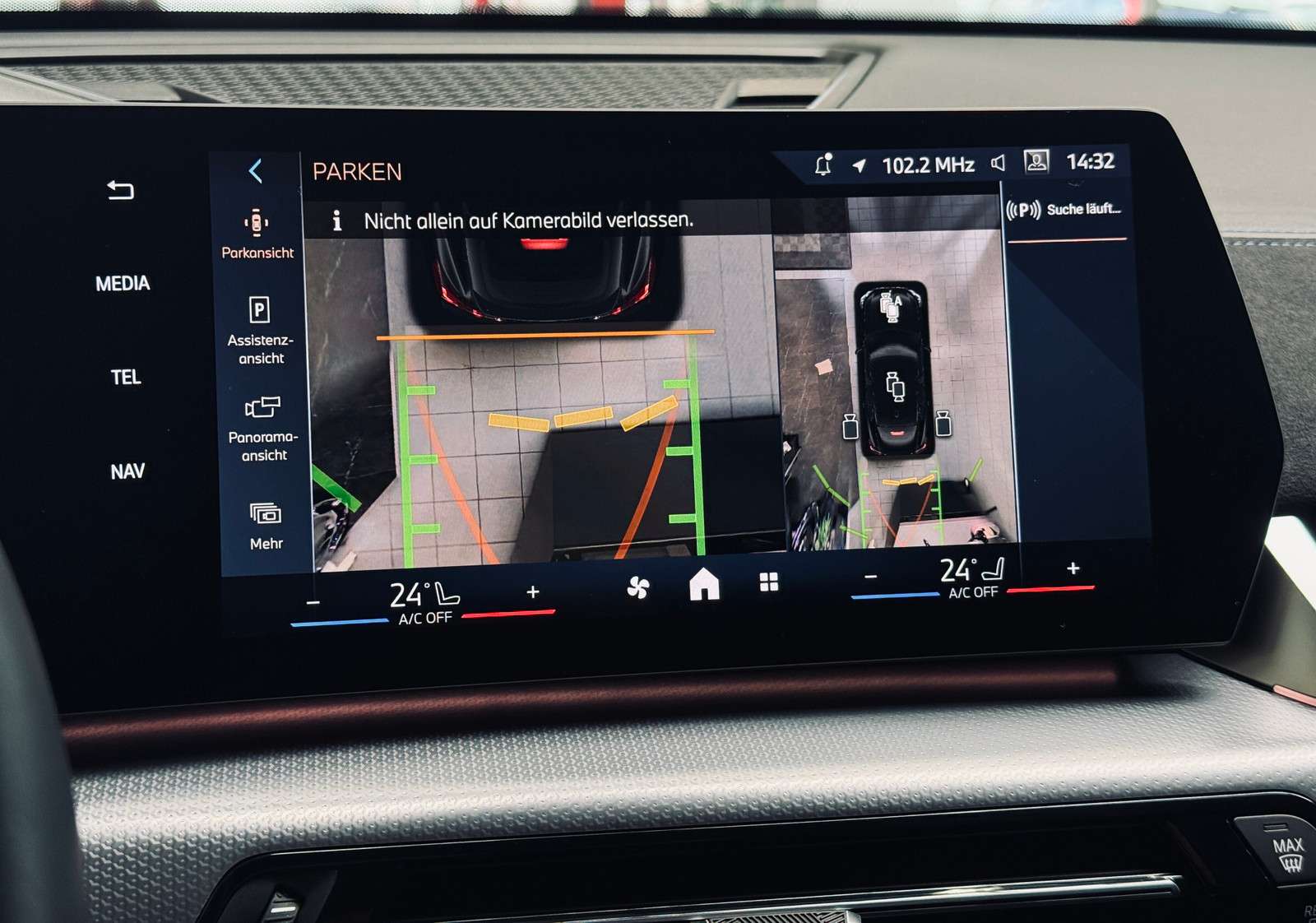 Fahrzeugbild eines BMW X2