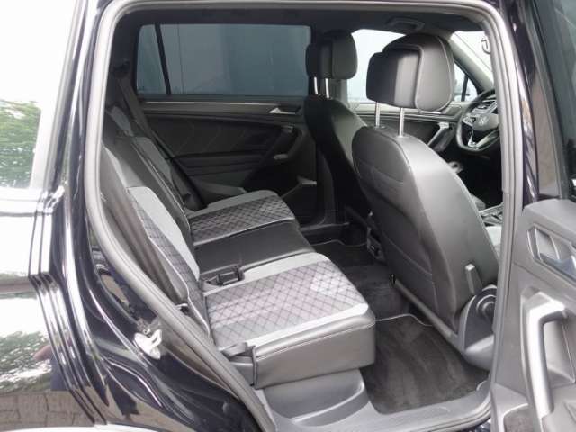 Fahrzeugbild eines Volkswagen Tiguan Allspace