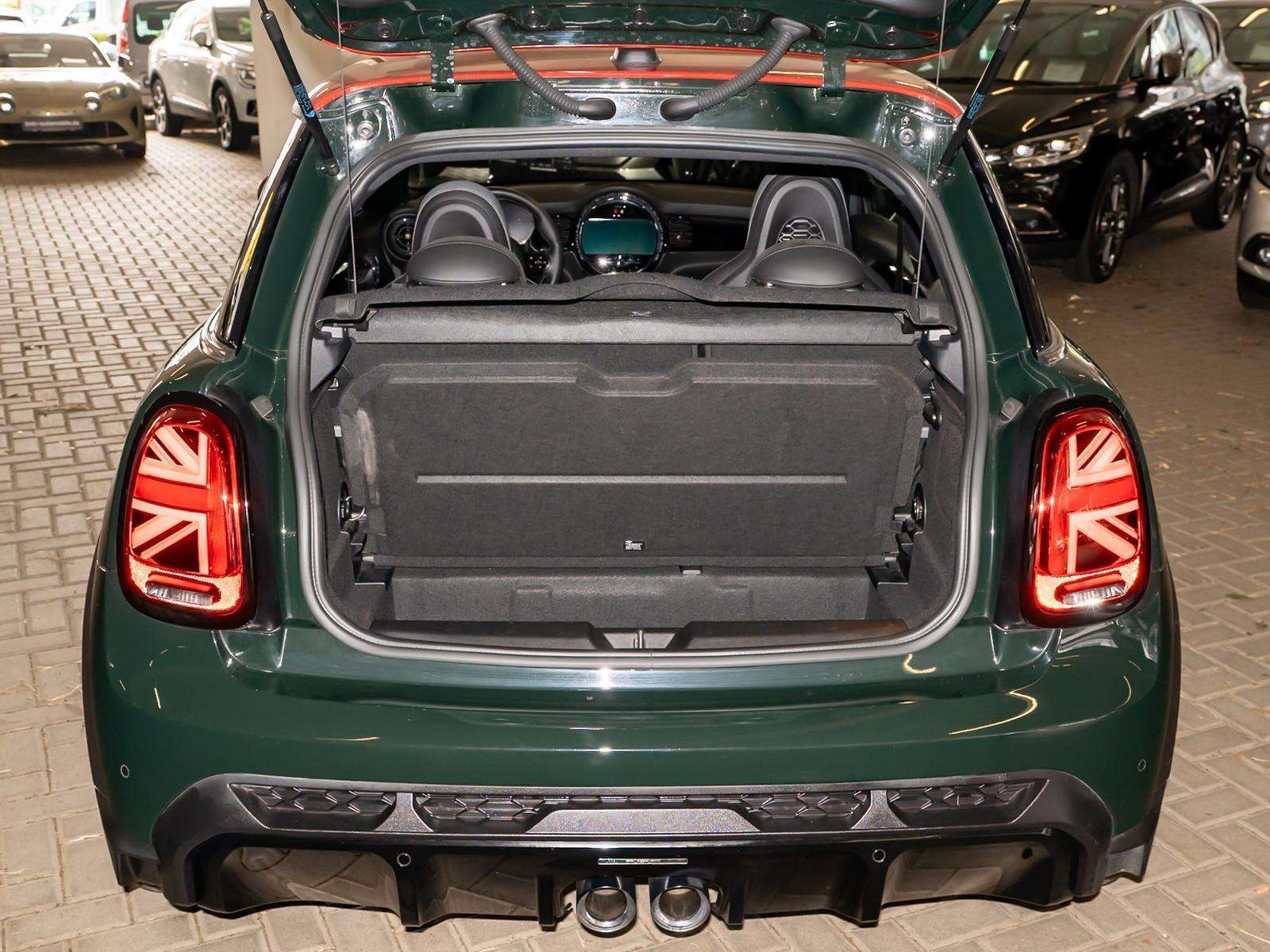 Fahrzeugbild eines MINI MINI