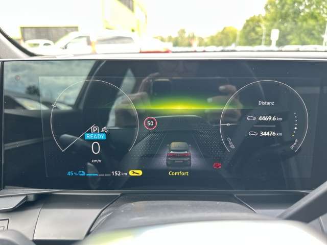 Fahrzeugbild eines Renault Megane E-TECH