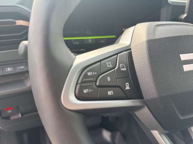 Fahrzeugbild eines Dacia Bigster