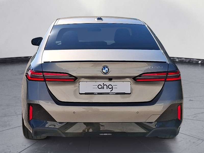 Fahrzeugbild eines BMW 5er-Reihe