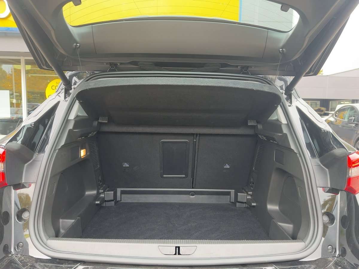 Fahrzeugbild eines Opel Grandland X