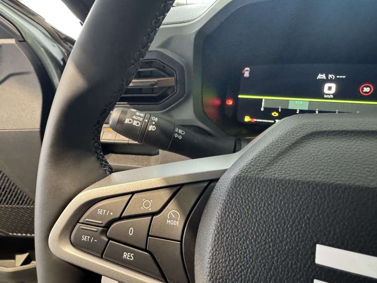 Fahrzeugbild eines Dacia Bigster