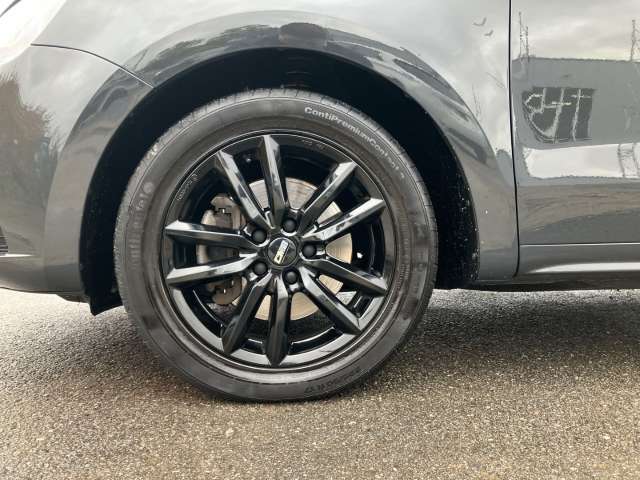 Fahrzeugbild eines SEAT Alhambra