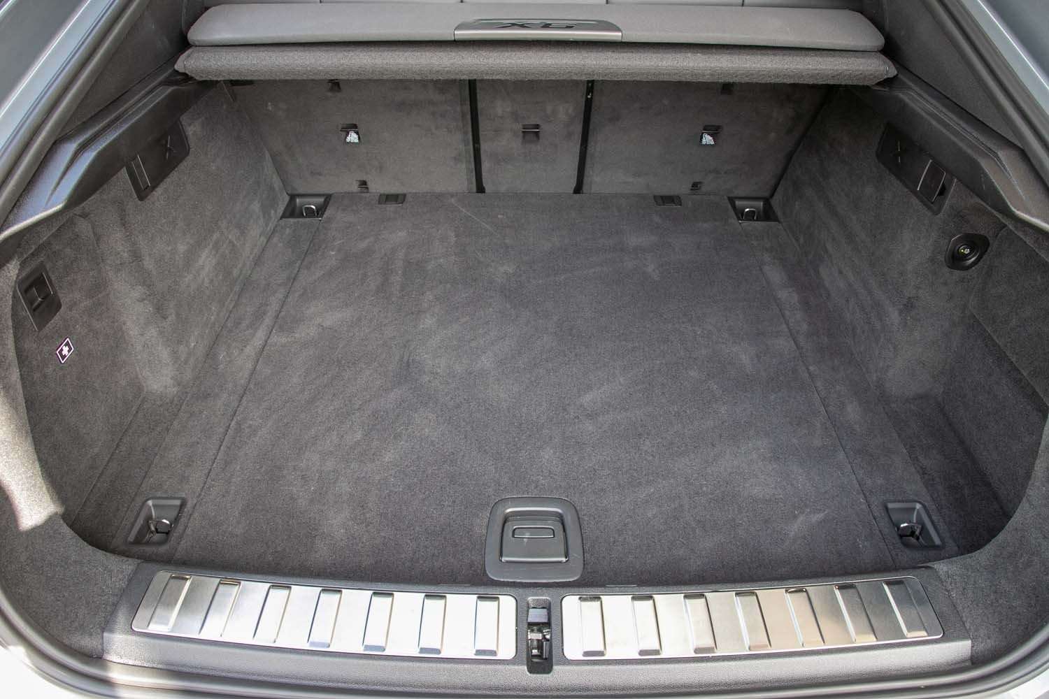 Fahrzeugbild eines BMW X6