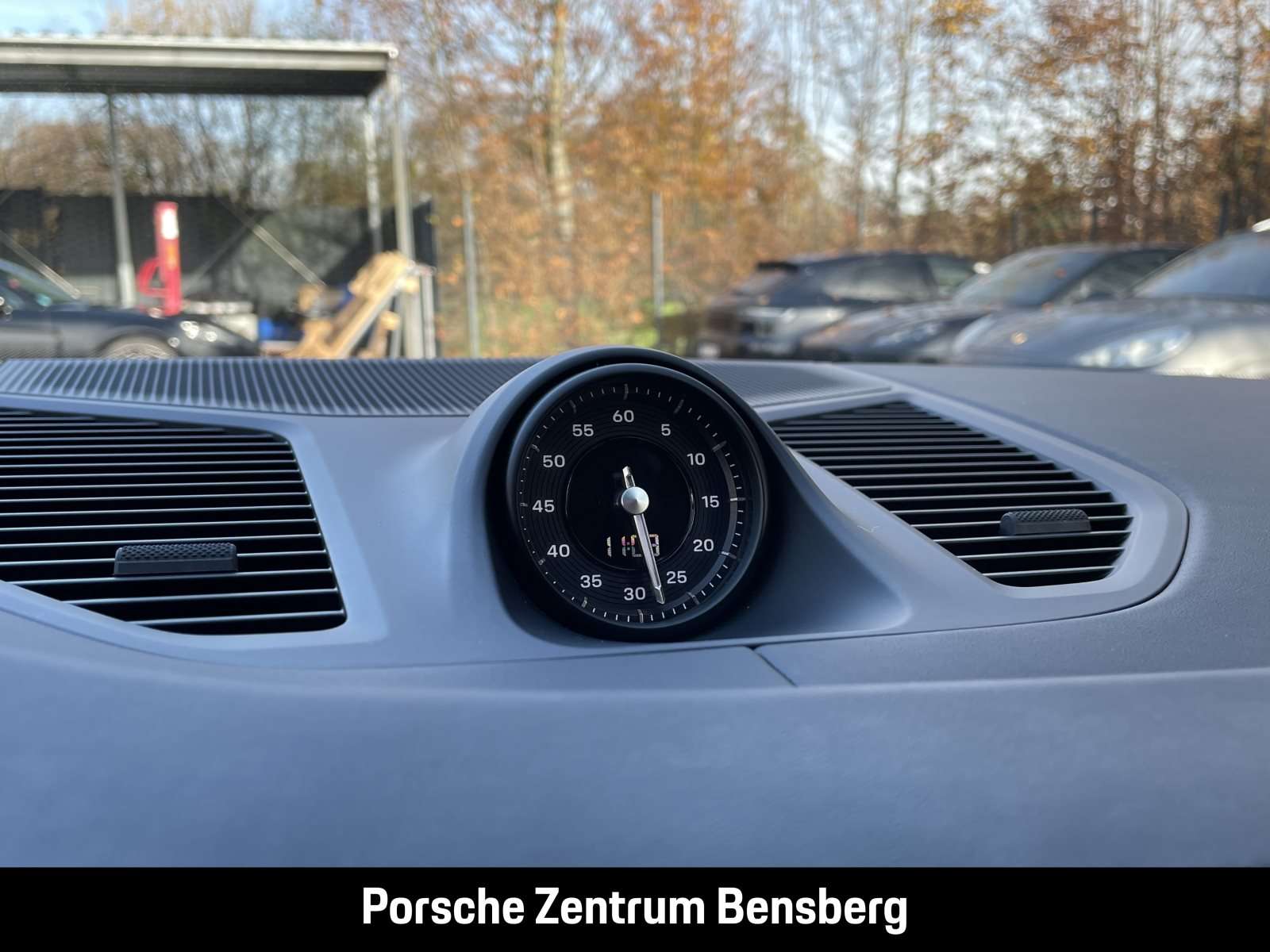 Fahrzeugbild eines Porsche Cayenne