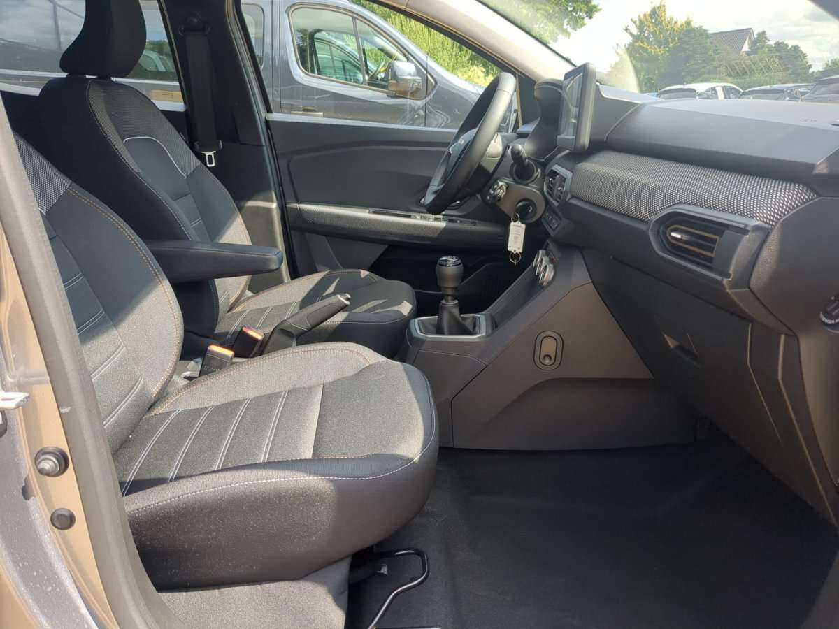 Fahrzeugbild eines Dacia Sandero