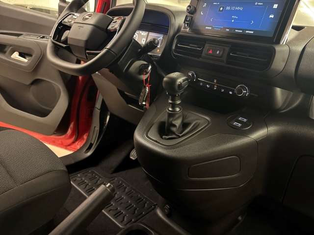 Fahrzeugbild eines Opel Combo