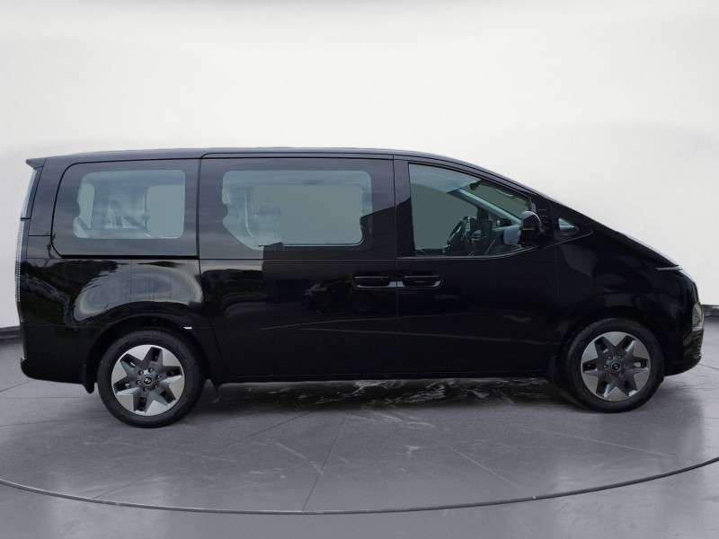 Fahrzeugbild eines Hyundai Staria