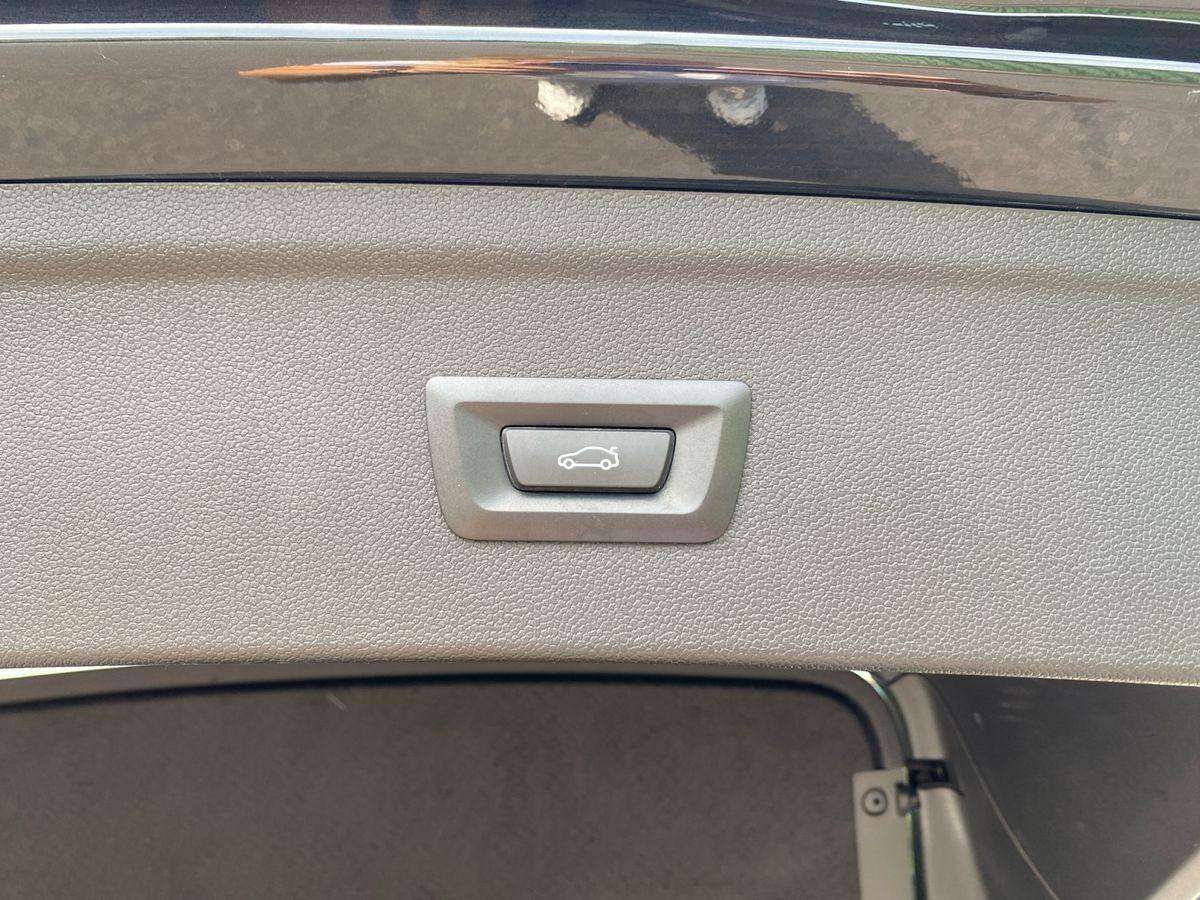 Fahrzeugbild eines BMW iX