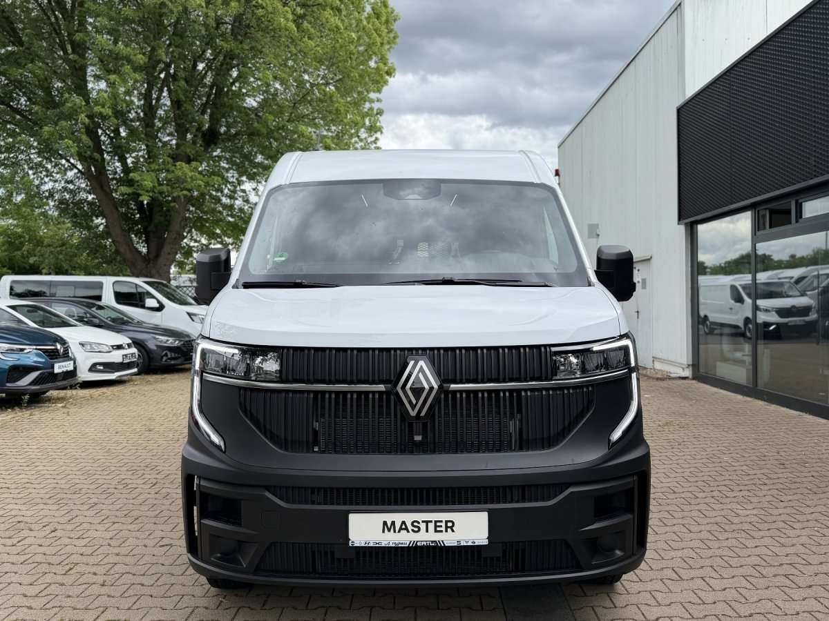 Fahrzeugbild eines Renault Master