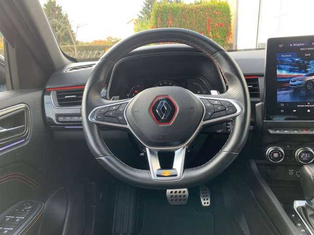 Fahrzeugbild eines Renault Arkana