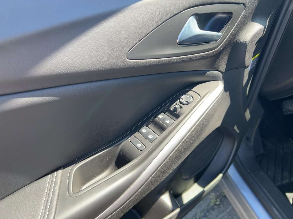 Fahrzeugbild eines Opel Grandland X