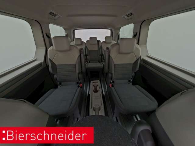 Fahrzeugbild eines Volkswagen Multivan