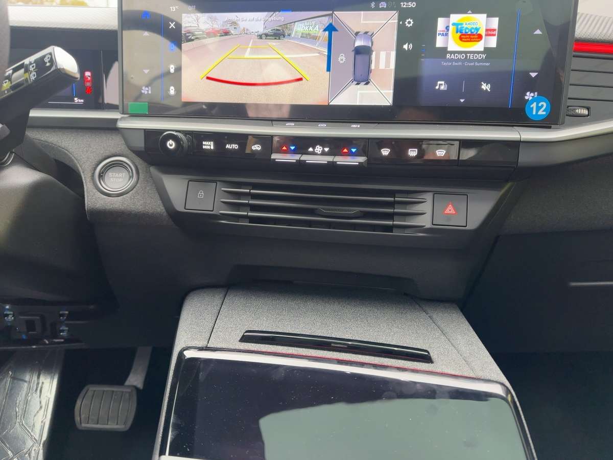 Fahrzeugbild eines Opel Grandland X