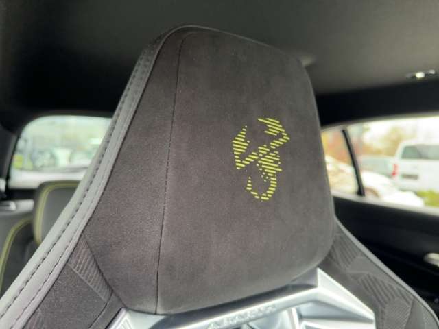 Fahrzeugbild eines Abarth 600 Elektro