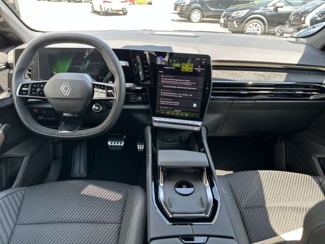 Fahrzeugbild eines Renault Austral